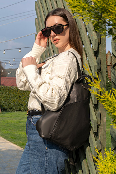 fubileather Modern Casual Women's Backpack – Minimal Design