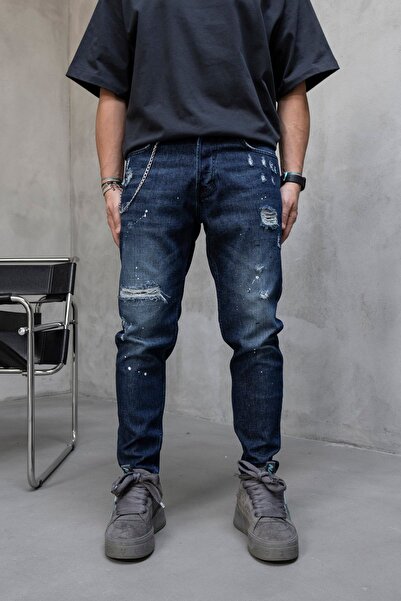 MODINI Slim fit jeans with chain, rips and splash effect (6869)
