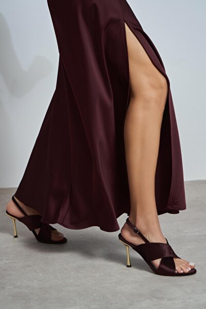 NİŞANTAŞI SHOES Zoya Brown Velvet Cross Strap Thin Heeled Women's Sandals