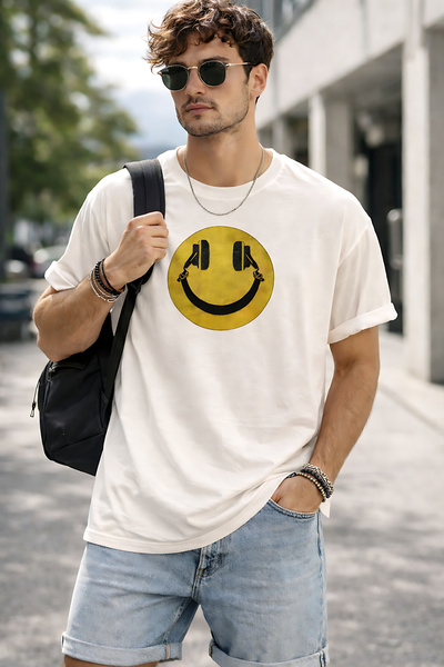 ArtYus Smile Headphones Printed Unisex Oversize T-Shirt – Modern Emoji Graphi...