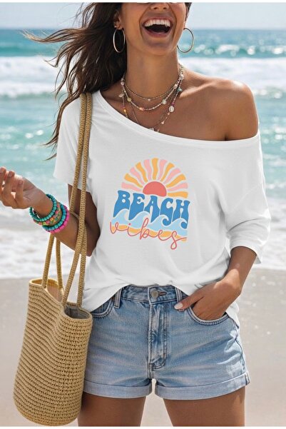 FUFLUNS ΓΥΝΑΙΚΕΙΟ T-SHIRT ΜΕ ΣΤΑΜΠΑ "BEACH VIBES " ΥΠΕΡΜΕΓΕΘΕΣ ΜΕ ΛΑΜΠΡΟ ΛΑΙΜΟ