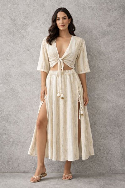 Generic Mid-length Skirt Set with Short Sleeve Blouse