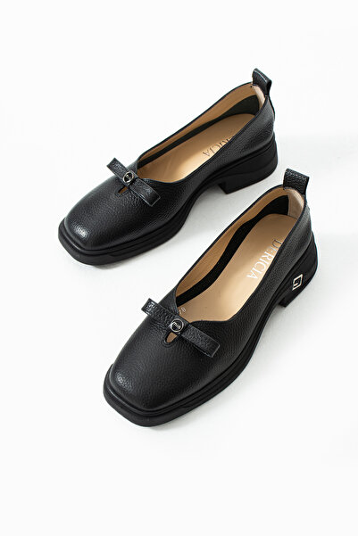 dericia shoes حذاء ستورم نسائي مريح للاستخدام اليومي مصنوع من الجلد الطبيعي ب...