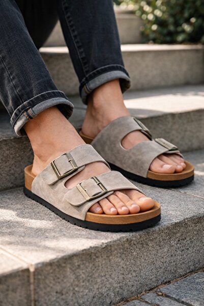 Slipcat Papuci unisex din piele intoarsa cu catarama dubla – Talpa ortopedica...