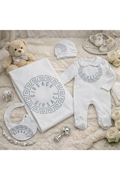 Baby day طقم مواليد قطن 4 قطع – أبيض بتفاصيل رصاصي – تصميم فاخر