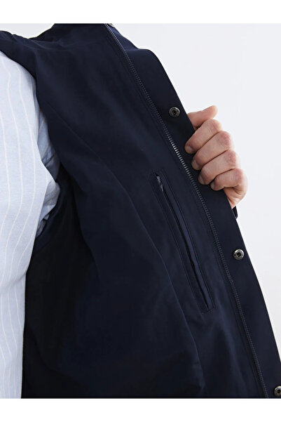 LC Waikiki Navy Blue Comfortable Fit Hooded Men's Raincoat