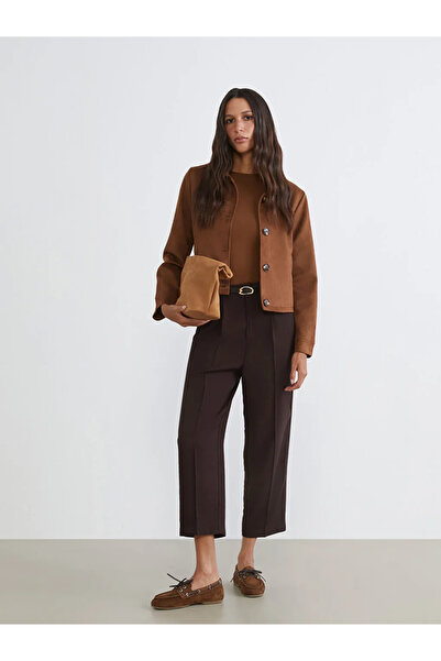 LC Waikiki Καφέ Γυναικείο Παντελόνι Beli Ζώνη τεμαχίων με κοψίματα καρότου