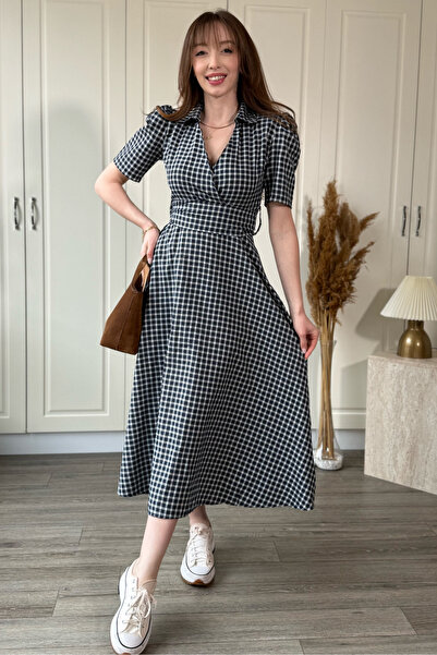 Dilay Gökoğlu Butik Φόρεμα μίντι με γιακά πουκάμισου, επενδεδυμένο, σε μπλε ν...