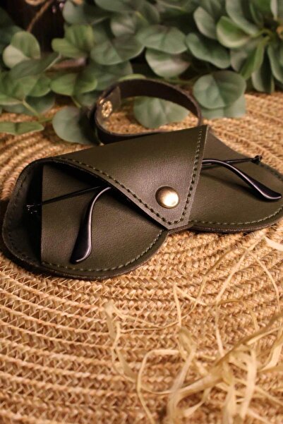 Hanging Glasses Case Heart Model (Khaki Green )