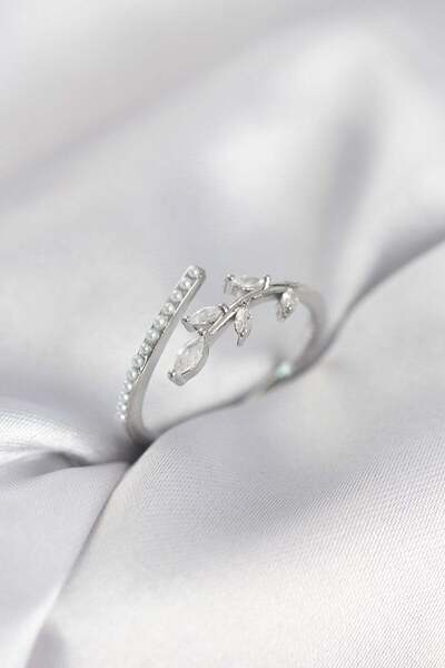 Inure Jewelry Brass Ring