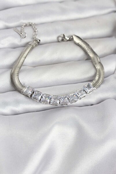 Inure Jewelry سوار نسائي من الفولاذ 316L بلون فضي مع حجر الزركون المربع وسلسل...