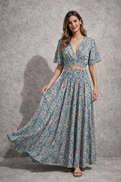 Generic Skirt Set with Short Sleeve Blouse