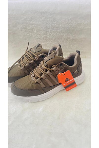 BLACK Mc Jumper Men's Gray Casual Sports Shoes – Lightweight and Comfortable ...