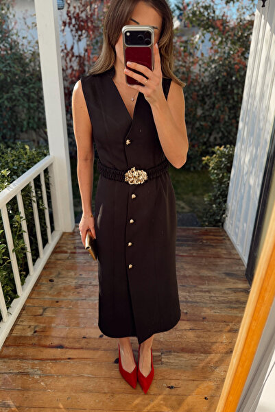 Sorridi Gold Buckle Belted Pencil Midi Dress