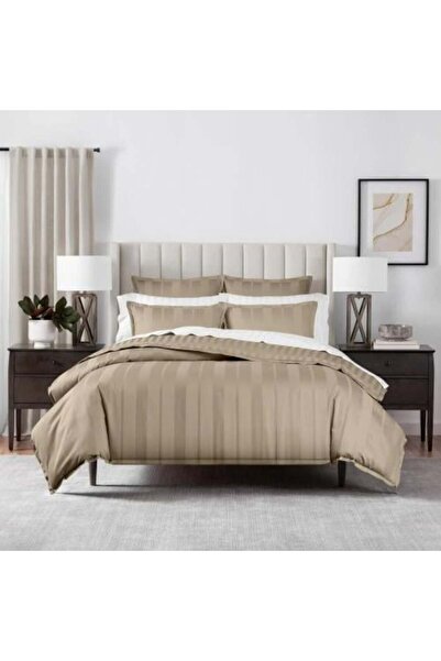 damask Double Hotel Comforter Set 6 Pieces with Striped Pattern