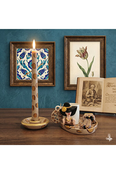 RivelCandle Leopar Desenli Kahve Fincanı, Şamdan Mum ve Mum Altlığı Seti – De...