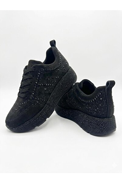 AZR Sports Stone-Soled Shoes