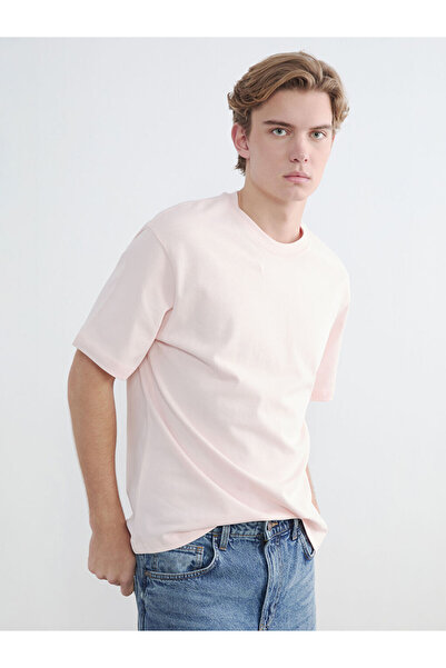 LC Waikiki Λαμπερές επιλογές από το Shining Store Άνετο T-shirt Basic Thick Cut
