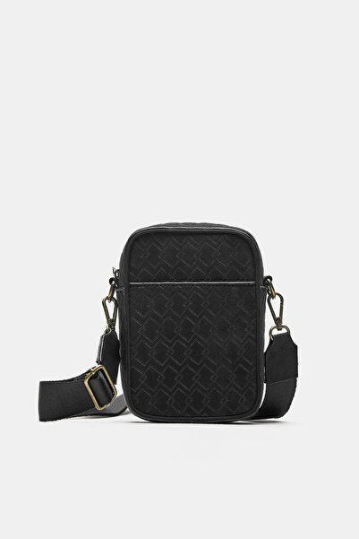 Pull & Bear Kabartmalı çapraz askılı çanta STWD
