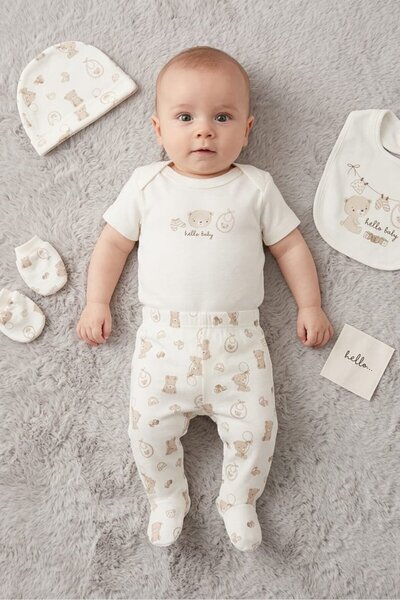 Rock A Bye Baby Boutique طقم هدايا مكون من 6 قطع للأولاد الصغار بطباعة رسومية...