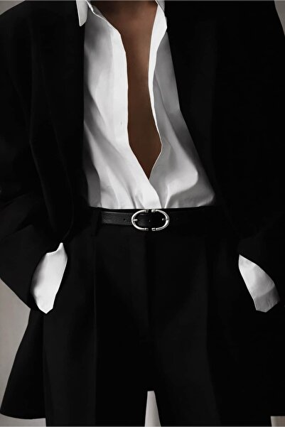 Yuka Atelier حزام من الجلد الصناعي الناعم مع مشبك أوفاليا