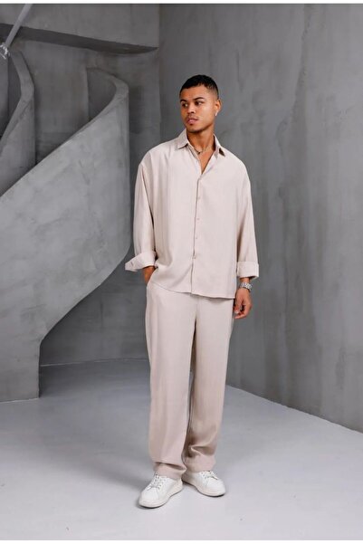 More Black Oversize Men's Two-Piece Suit Shirt and Pants