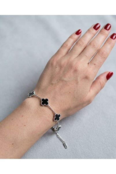 Mutenaura Stainless Steel Clover Bracelet