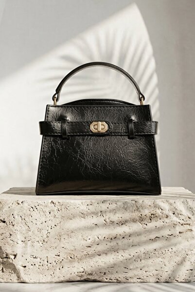 InStyle Black Bag with Lock Detail and Cross Strap