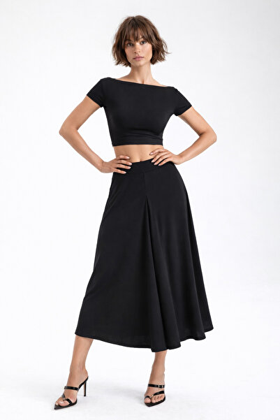 By Yaren Yazıcı Γυναικεία μαύρη φούστα μίντι σε γραμμή Α με ελαστική μέση, μπ...