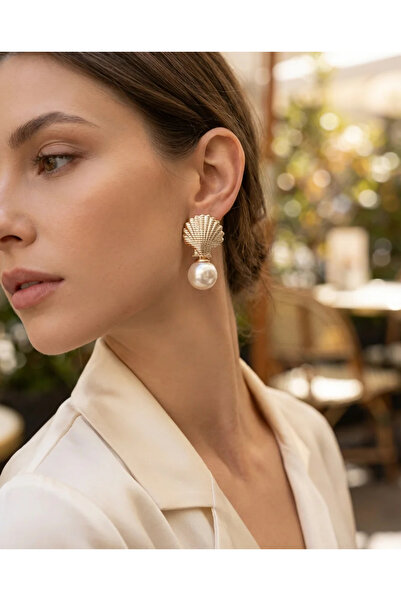 Dorvina Steel Women's Earrings Gold Color Small Size Pearl Sea Shell Vintage ...