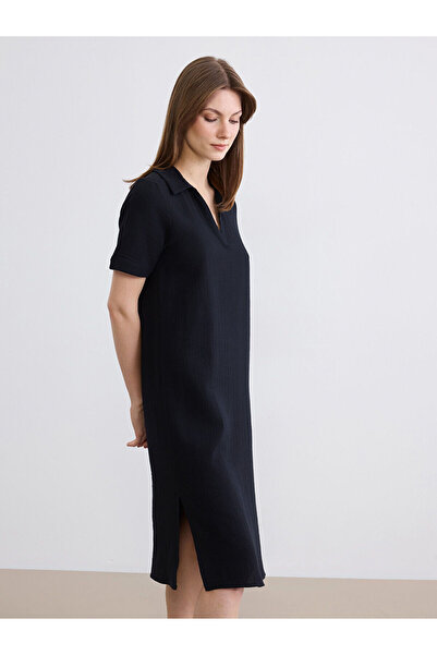 LC Waikiki فستان بولو أسود بفتحة