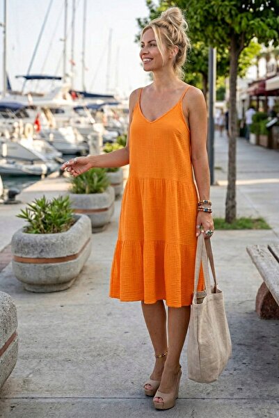 Chiccy Πορτοκαλί φόρεμα με βολάν και ρυθμιζόμενες τιράντες, casual υφαντό φόρ...