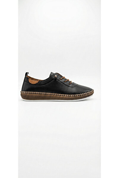 Ustalar Ayakkabı Çanta حذاء نسائي أسود من الجلد الطبيعي 00549.2261