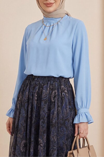 Modamorfo بلوزة كريب مستوردة بياقة عالية وأكمام مكشكشة ورباط وسحاب خلفي - أزر...