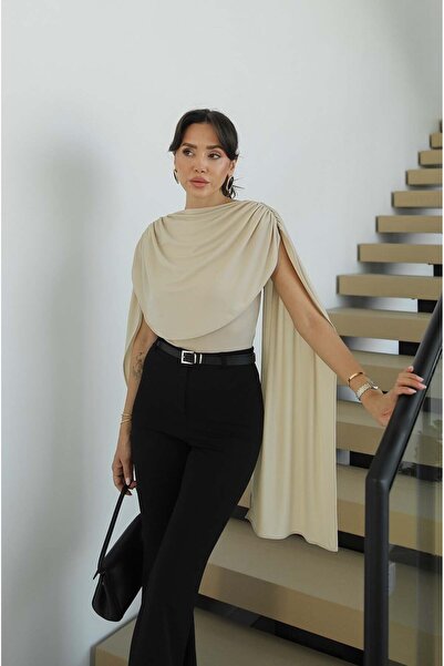 Havoş Μπλούζα κορμάκι με λεπτομέρεια σε μπεζ χρώμα με γιακά