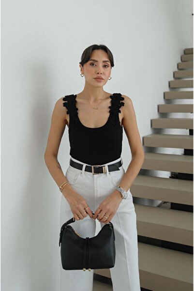 Havoş Чорна безрукавка-камізол з мереживною обробкою