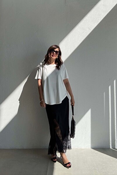 ELVAN TOLON Fusta neagră din dantelă cu șliț