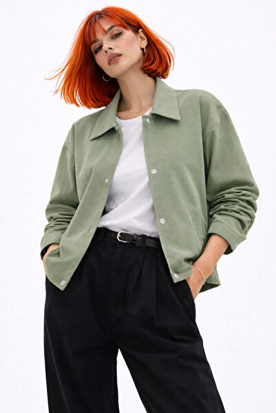 Royalside Дамско зелено овърсайз сезонно габардиново яке с декоративни копчет...