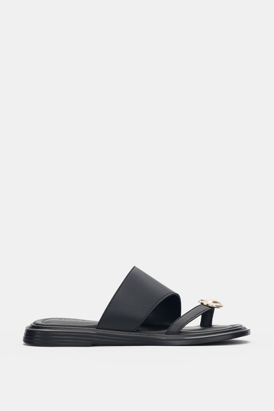 selin shoes Γυναικείες παντόφλες Zenira Flat Sole με χρυσή λεπτομέρεια αξεσου...