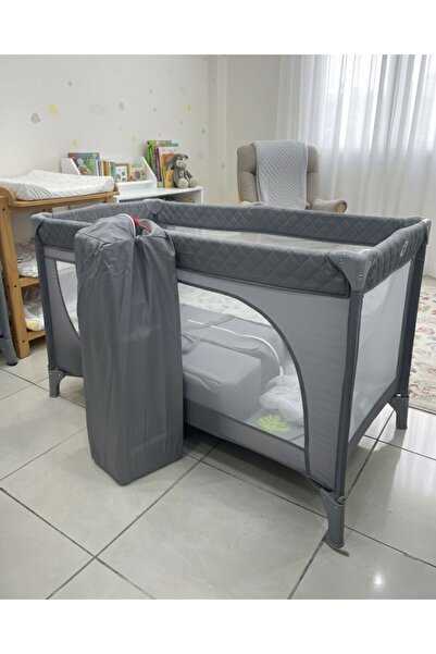 DAY BY DAY محبس أطفال