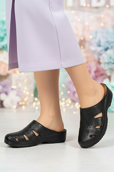 Polaris Black Women's Casual Slippers