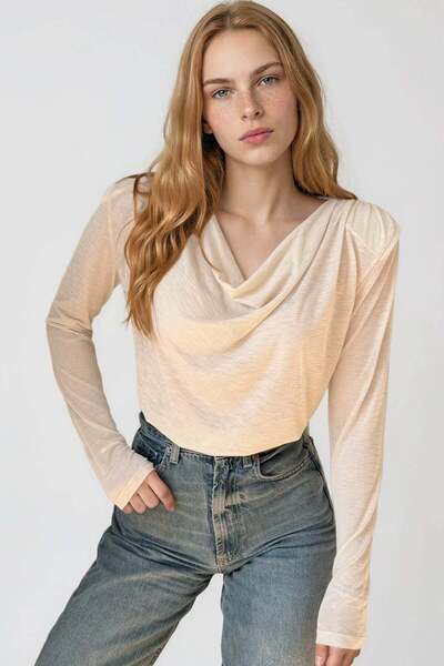 Trend Alaçatı Stili Women's Beige Degaje Collar Padded Transparent Knitted Bl...