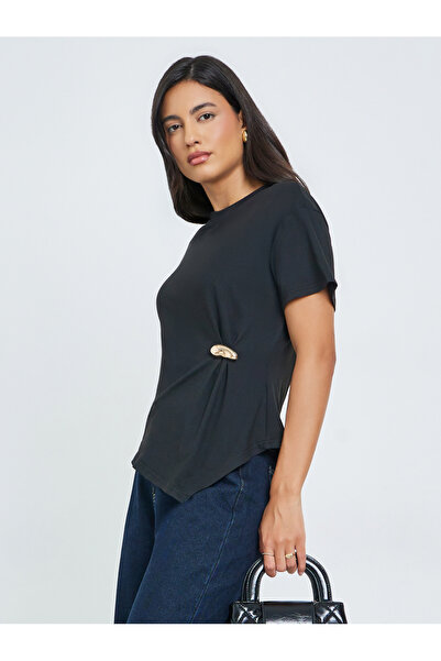 Styli Black Asymmetric Hem Buckle Detail Knit Top