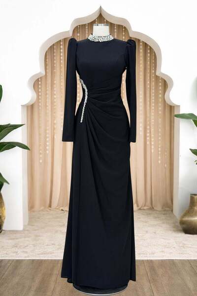 Amine Hüma Kristal Taş Detaylı Beli Drapeli Dilem Abiye Siyah