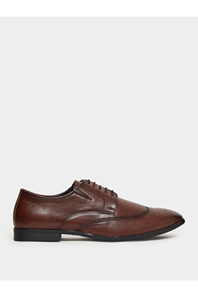 Styli Brown Classic Brogue Lace-Up Shoes