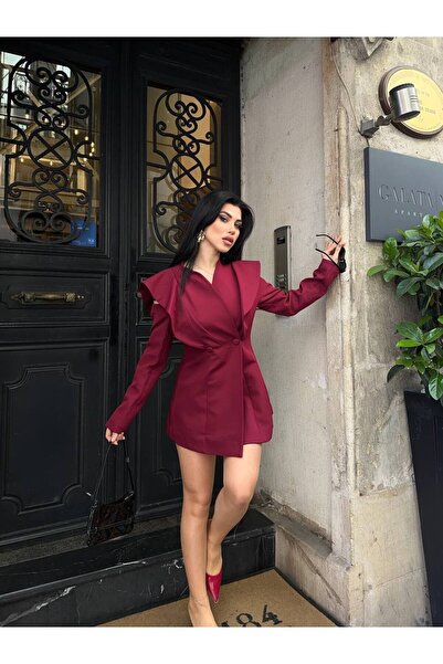 ZF BUTİK Ženska jakna sa detaljnim dizajnom na ramenima