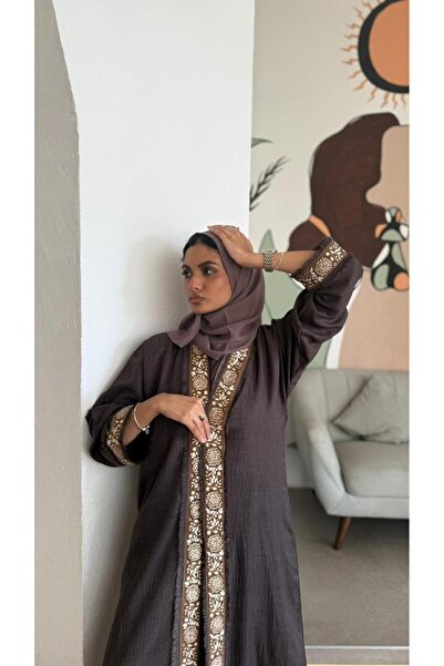 Abaya zeropoint عباءة كلاسيكية