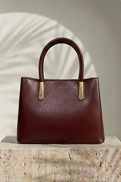 InStyle حقيبة يد وكتف نسائية بتفاصيل ذهبية باللون الأحمر الداكن