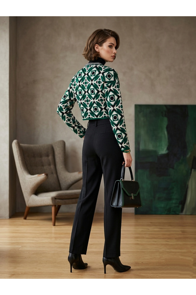 Larida Sweater
