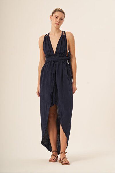 Whitefin فستان غالاتيا تانغا الطويل